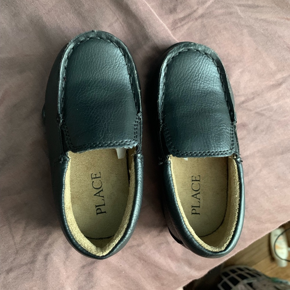 Childrens Place Dress Shoes 6